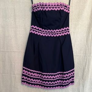 French Connection: Strapless Mini